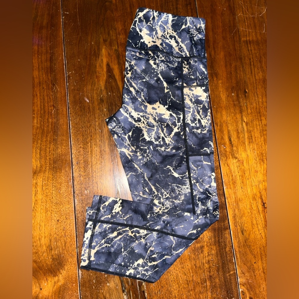 CVG Gold Marble